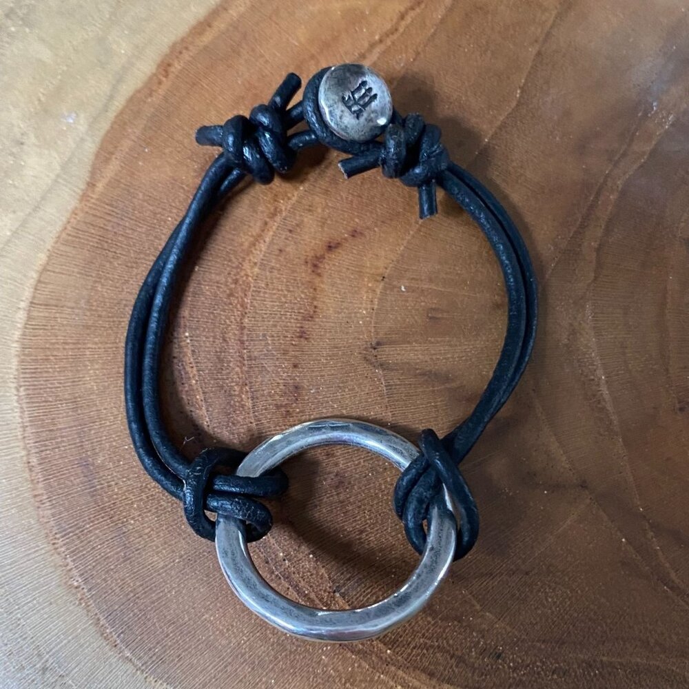 RETIRED James Avery Black Leather Ring Bracelet, Size XS